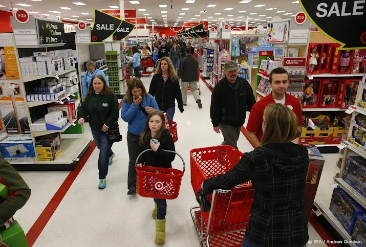 winkelbedrijven omlaag op wall street na winstalarm walmart