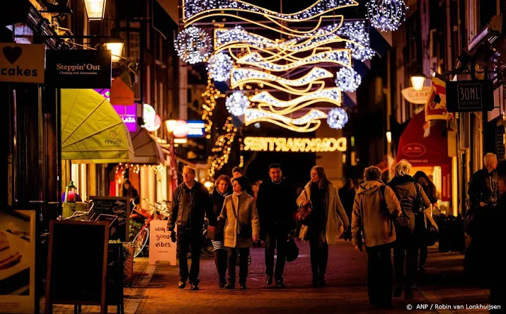 winkeliers zet verloren uur van koopavond op andere dag in