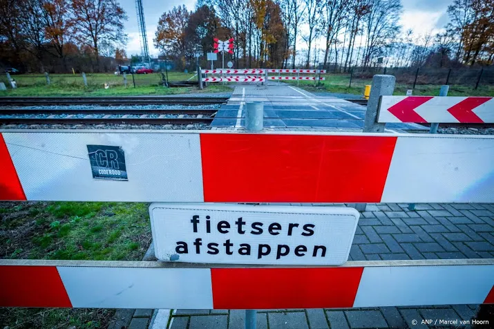 winterswijk sluit overgang na fataal ongeval