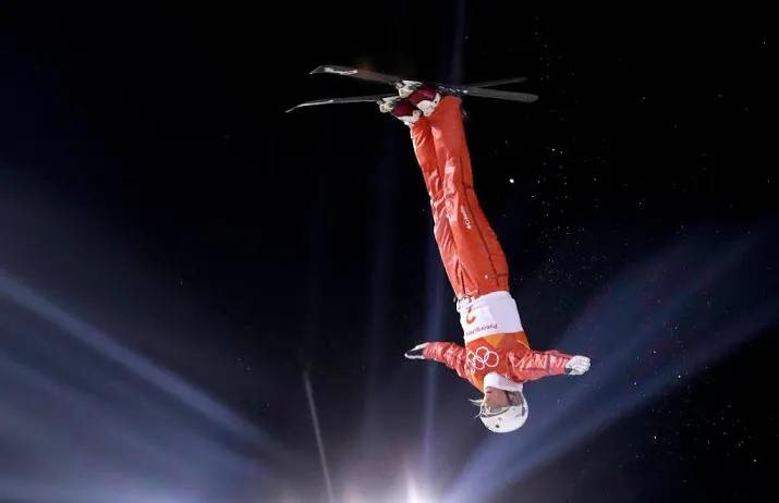 wit russin hoeskova pakt goud op aerials