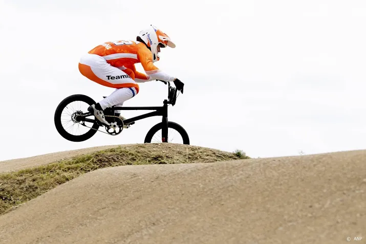 wk bmx gaat door op papendal maar zonder amateurs