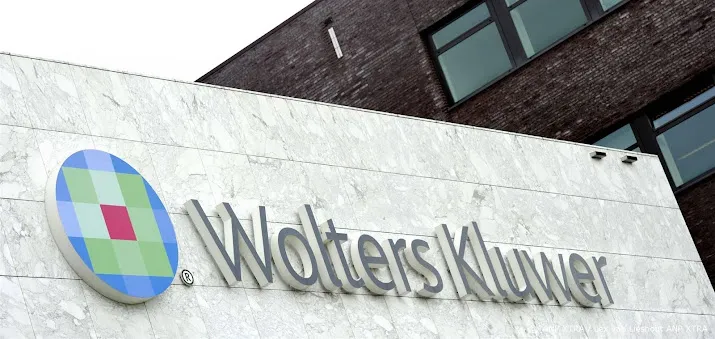 wolters kluwer verliest op positief gestemd damrak