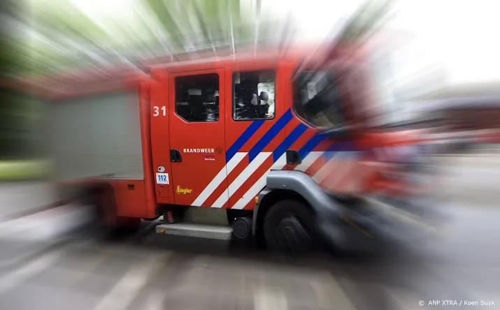 woningen ontruimd wegens brand in hoekwoning rotterdam