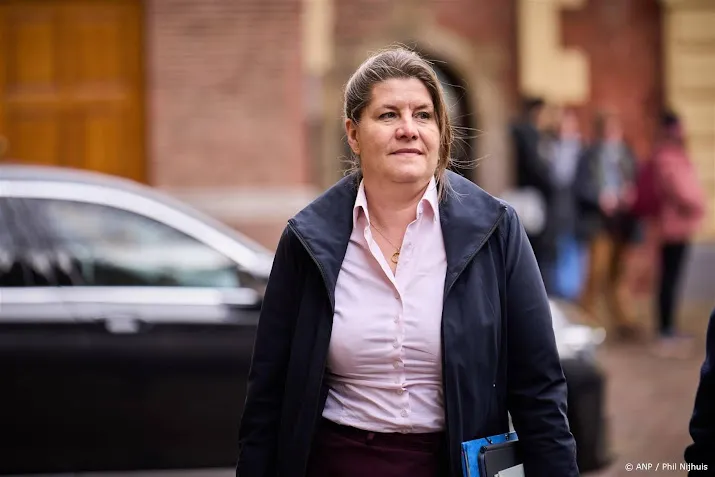 woorden van yesilgoz vallen niet goed bij collega graper