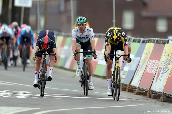 wout van aert bezorgt jumbo visma tweede zege in amstel gold race