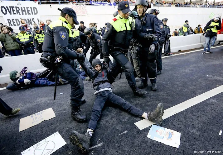 xr verwacht zon 4600 mensen voor blokkade en protest a12