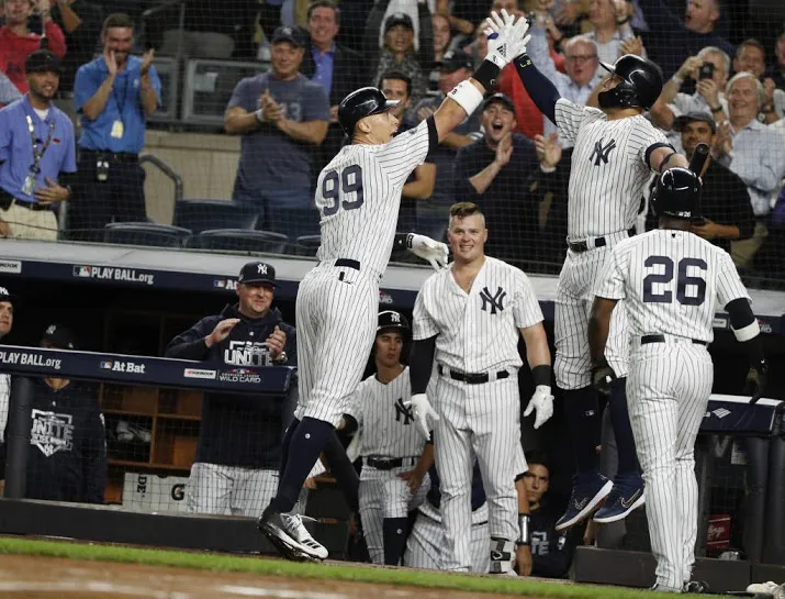 yankees door naar play offs mlb