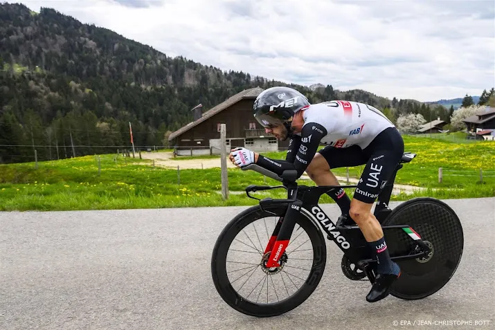 yates nieuwe leider ronde van romandie na zege in koninginnenrit