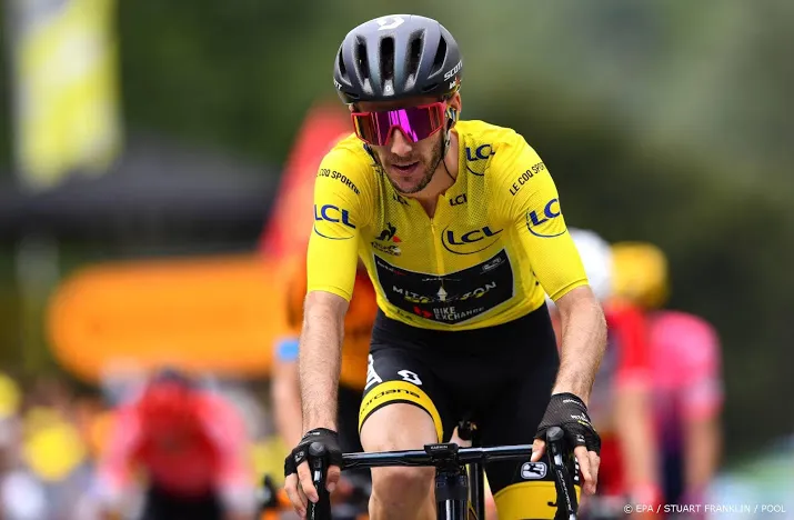 yates slaat in pyreneeen eerste aanval op gele trui af