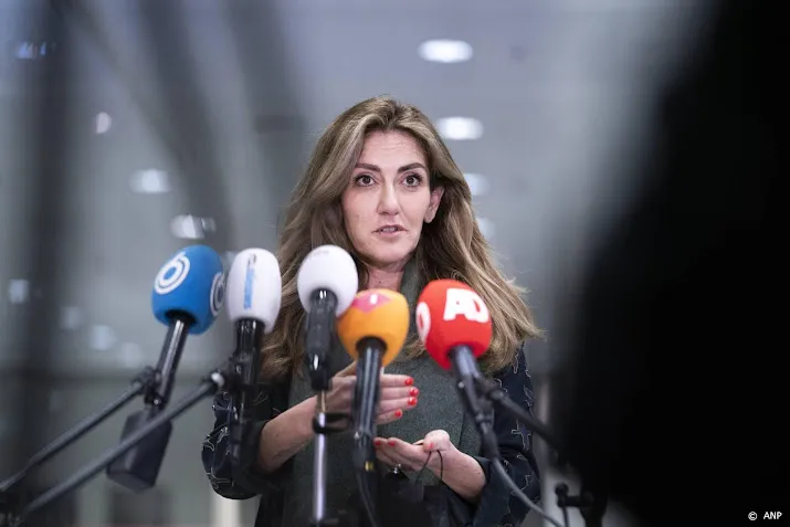 yesilgoz door zaak lil kleine komt gesprek over geweld op gang
