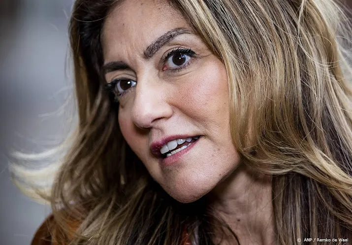 yesilgoz niet oke dat aangifte tegen vvd voorlichter bleef liggen