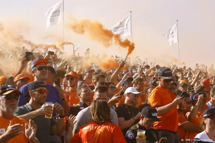 zandvoort juicht na overwinning verstappen