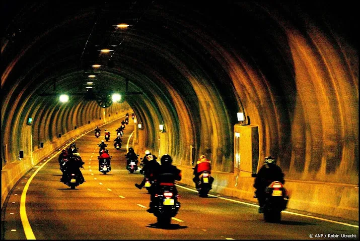 zeeland stemt in met tolvrije westerscheldetunnel voor autos