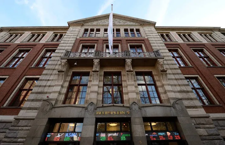zeer drukke cijferweek op beurs amsterdam