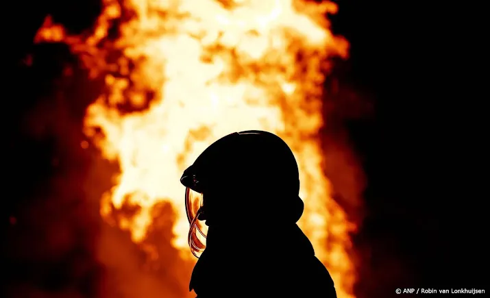 zeer grote brand in pand in het centrum van sneek