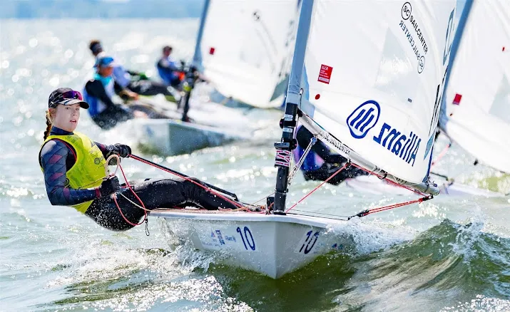 zeilster jonker presteert vooralsnog beter dan bouwmeester op wk
