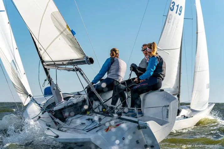zeilsters zegers en berkhout als tweede naar medalrace