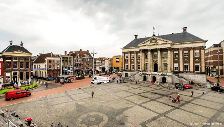 zeker 3 gewonden door steekpartij groningen