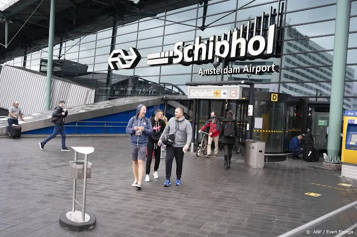 zeker 46 bedrijven aanwezig op banenmarkt schiphol
