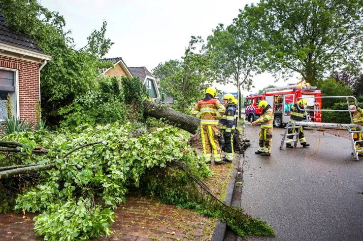 zeker 5 a 10 miljoen euro schade door noodweer