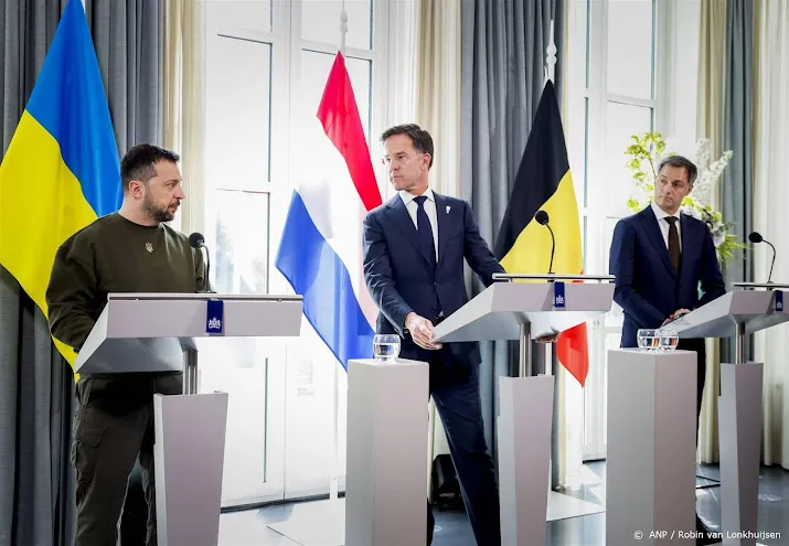 zelensky geen reden om te wachten met trainen piloten oekraine
