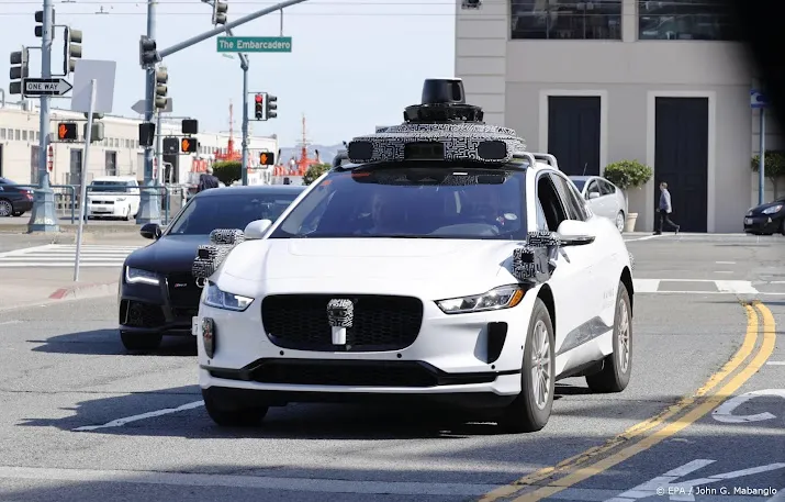 zelfrijdende taxis google zuster waymo rijden in san francisco