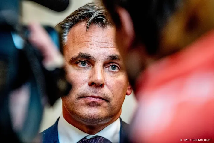 zes opvarenden sea watch 3 naar nederland