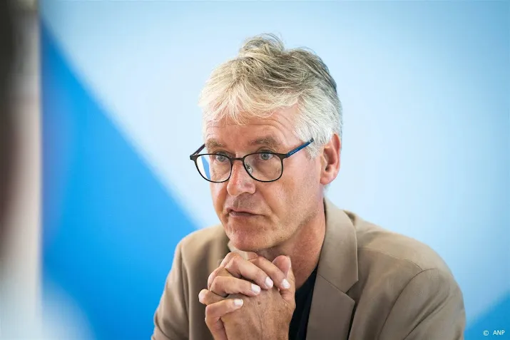 zes partijen praten over vormen coalitie in den haag