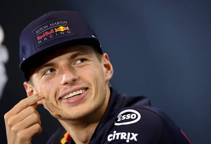 zesde tijd verstappen in eerste training