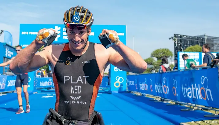 zesde wereldtitel voor paratriatleet plat