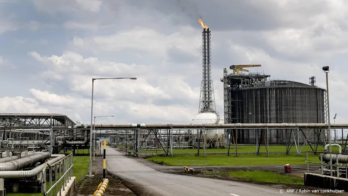 zeven doden bij aanval op medewerkers gasfabriek shell in nigeria
