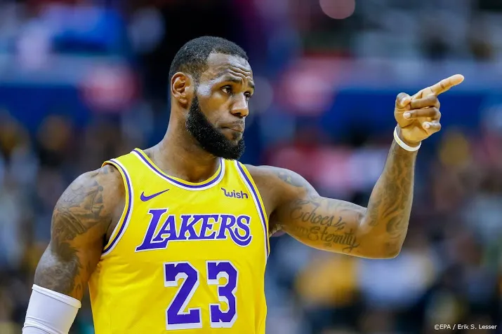 zieke james loodst lakers langs pelicans