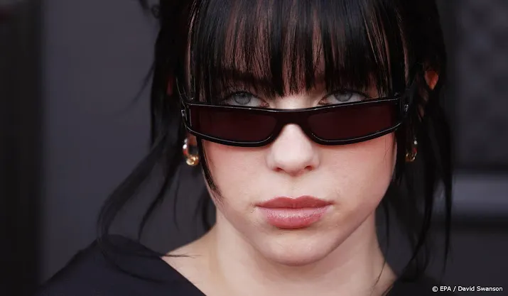 ziggo dome waarschuwt honderden billie eilish fans voor hitte