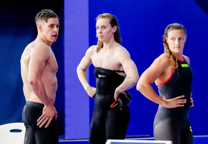 zilver gemengde estafetteploeg op 4 x 100 vrij