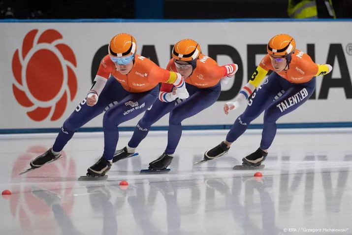 zilver voor schaatssters op teamsprint