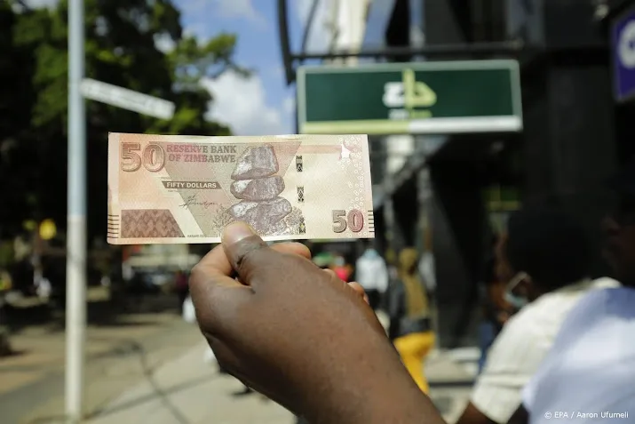 zimbabwe moet torenhoge rente mogelijk nog verder verhogen