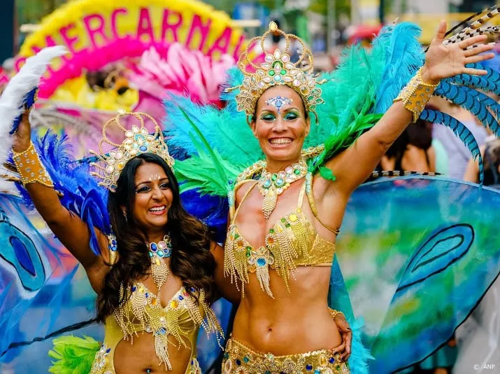 zomercarnaval in rotterdam kan weer als vanouds