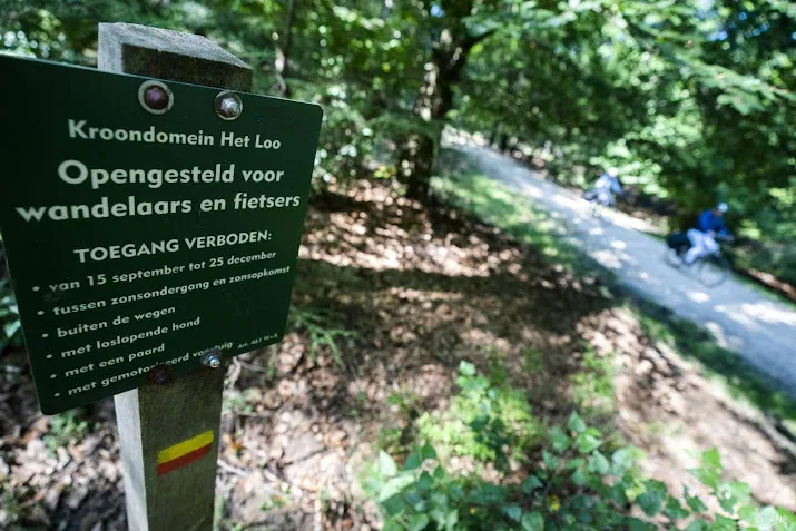 zondag fiets en stickeractie bij het loo om sluiting kroondomein