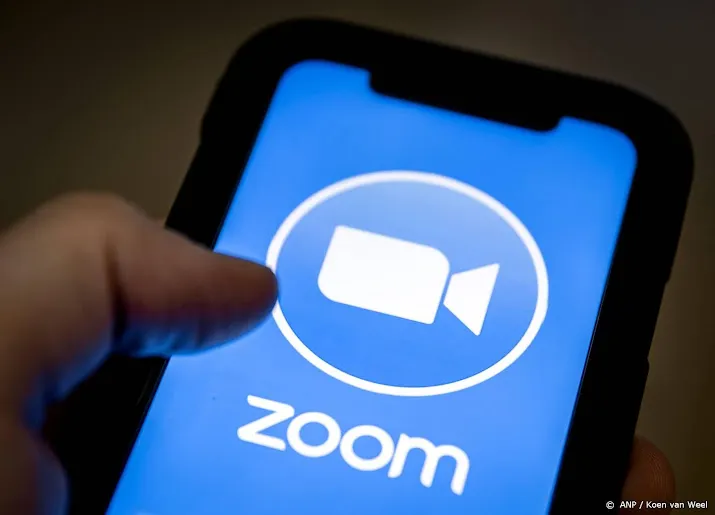 zoom voorziet minder groei nu thuiswerken minder belangrijk wordt