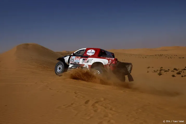 zuid afrikaan lategan wint met open deur etappe in dakar rally
