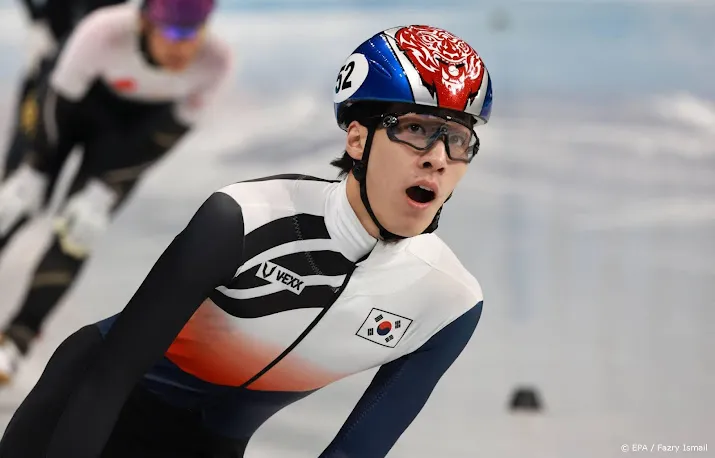 zuid koreaanse shorttracker hwang wint goud op 1500 meter