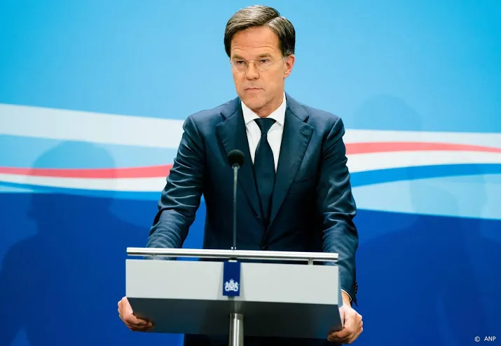 zuinige vier houden voet bij stuk alleen leningen in eu fonds