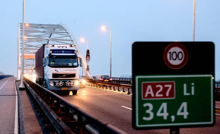 zware avondspits door afgesloten a27