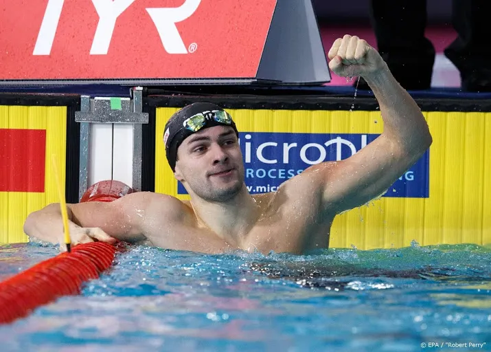 zwemcoach faber leert kamminga om nooit tevreden te zijn