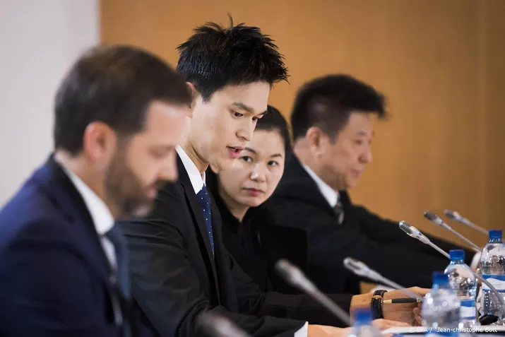 zwemmer sun yang verdedigt zich in dopingzaak