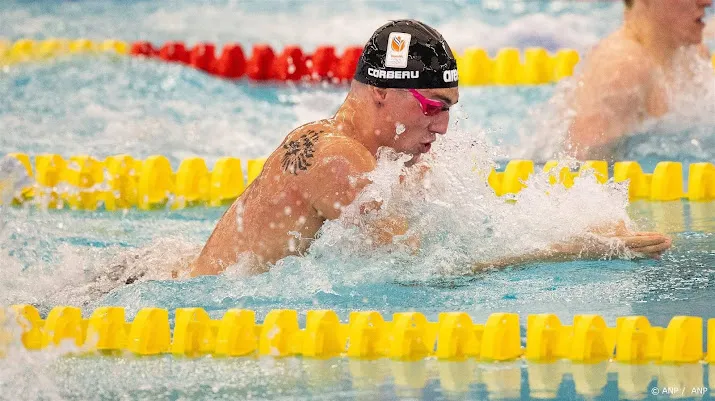 zwemmers corbeau en de groot naar halve finale op ek kortebaan