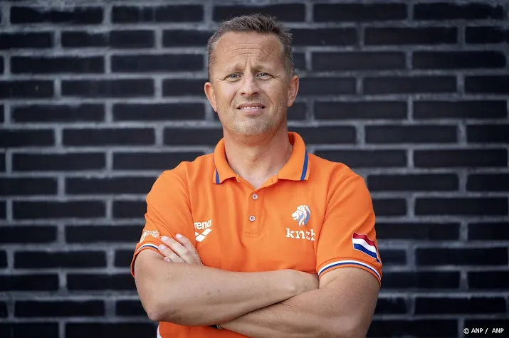 zwemmers schouten en kamminga achter coach in opspraak faber