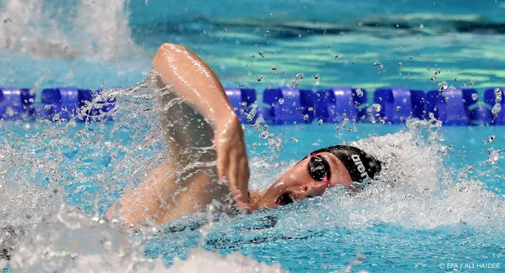 zwemster steenbergen naar wk finale 100 meter vrije slag