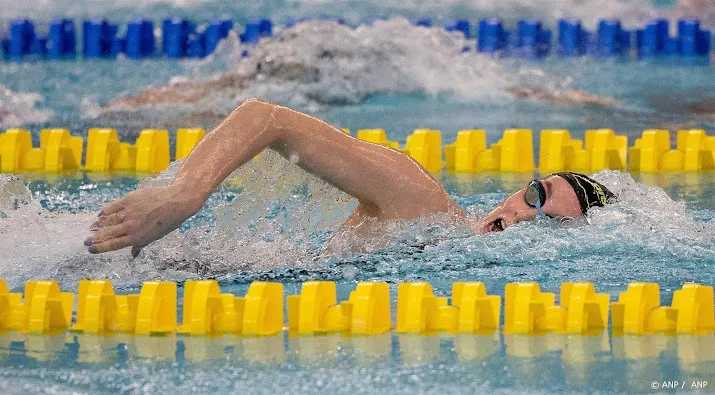 zwemster steenbergen tweede op 200 vrij in qualification meet