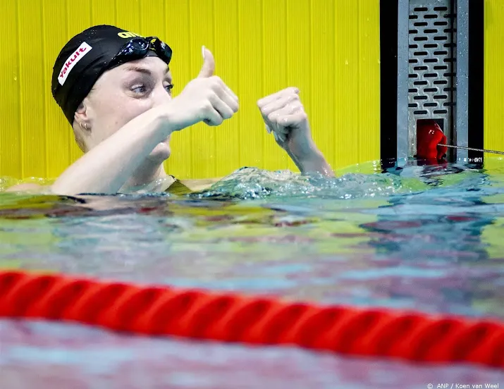 zwemster steenbergen voldoet aan olympische limiet op de 100 vrij